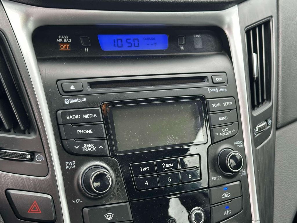 2012 Hyundai SONATA GLS