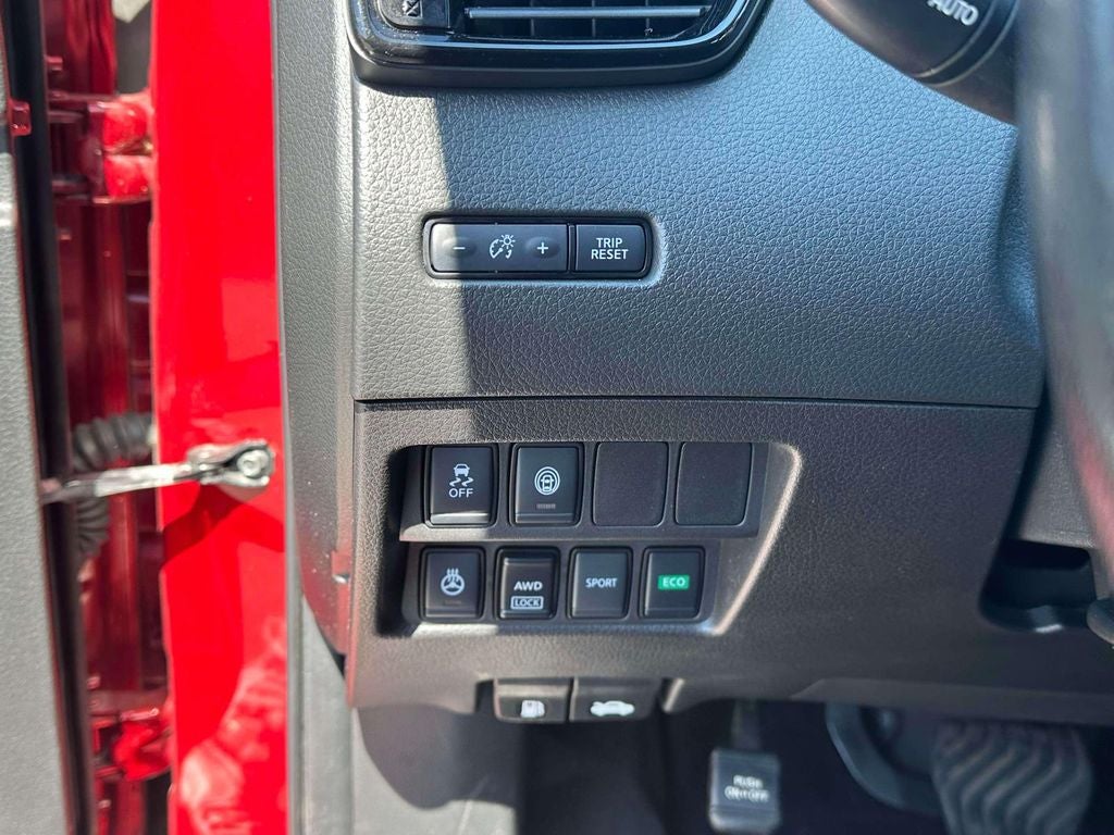 2022 Nissan Rogue Sport SV