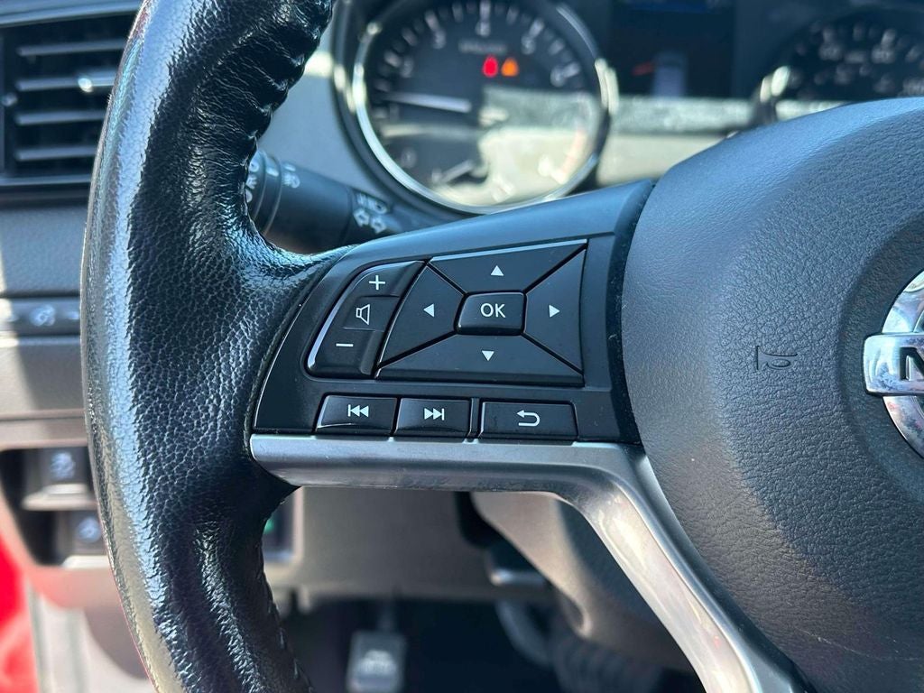 2022 Nissan Rogue Sport SV