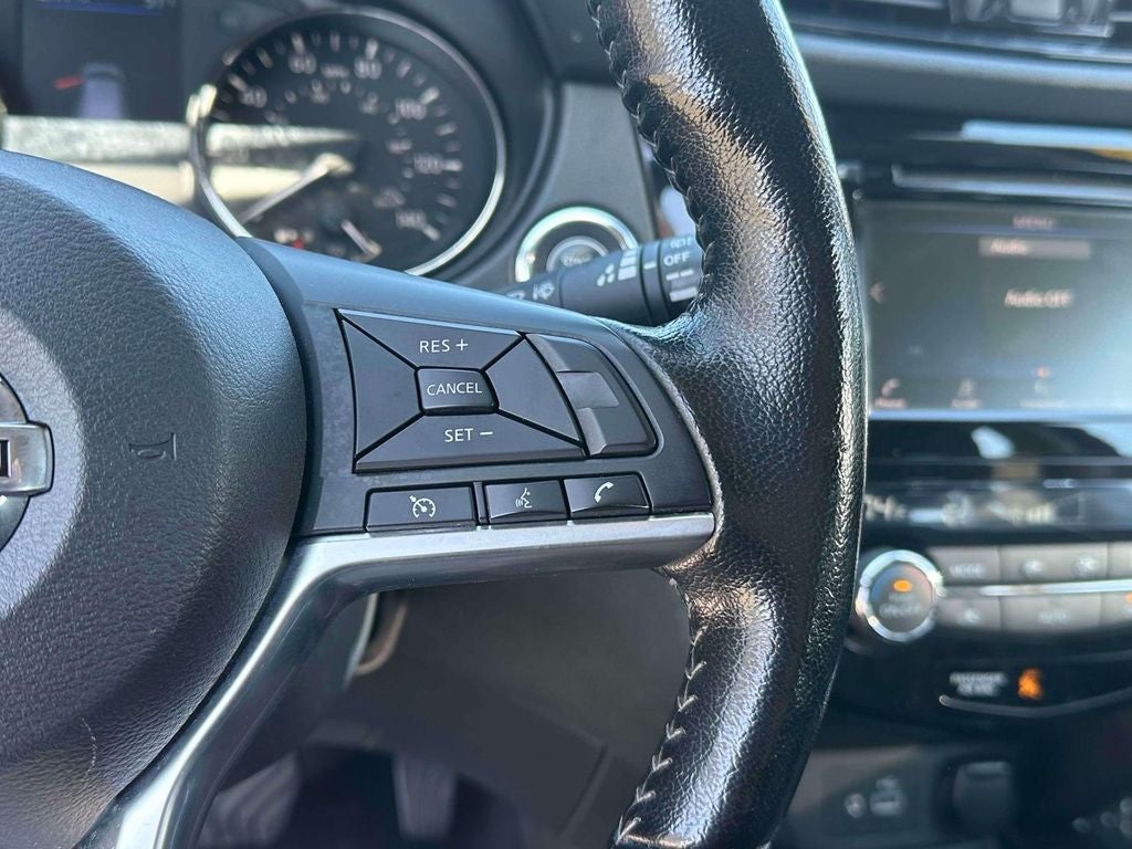 2022 Nissan Rogue Sport SV