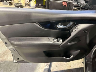 2022 Nissan Rogue Sport SV