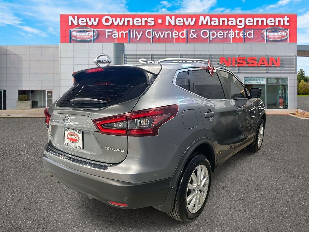 2022 Nissan Rogue Sport SV