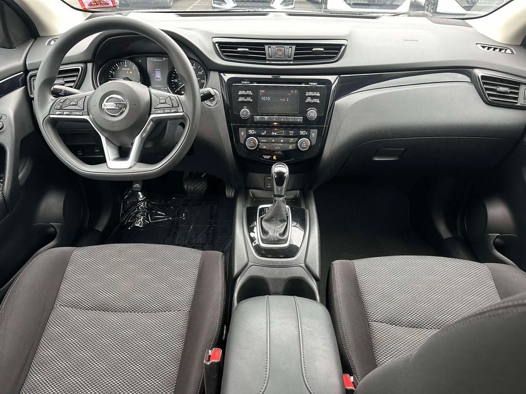 2017 Nissan Rogue Sport SV