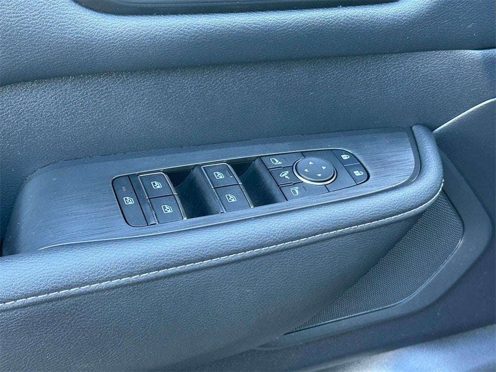 2025 Nissan Armada SL CERTIFIED