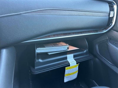 2025 Nissan Armada SL CERTIFIED