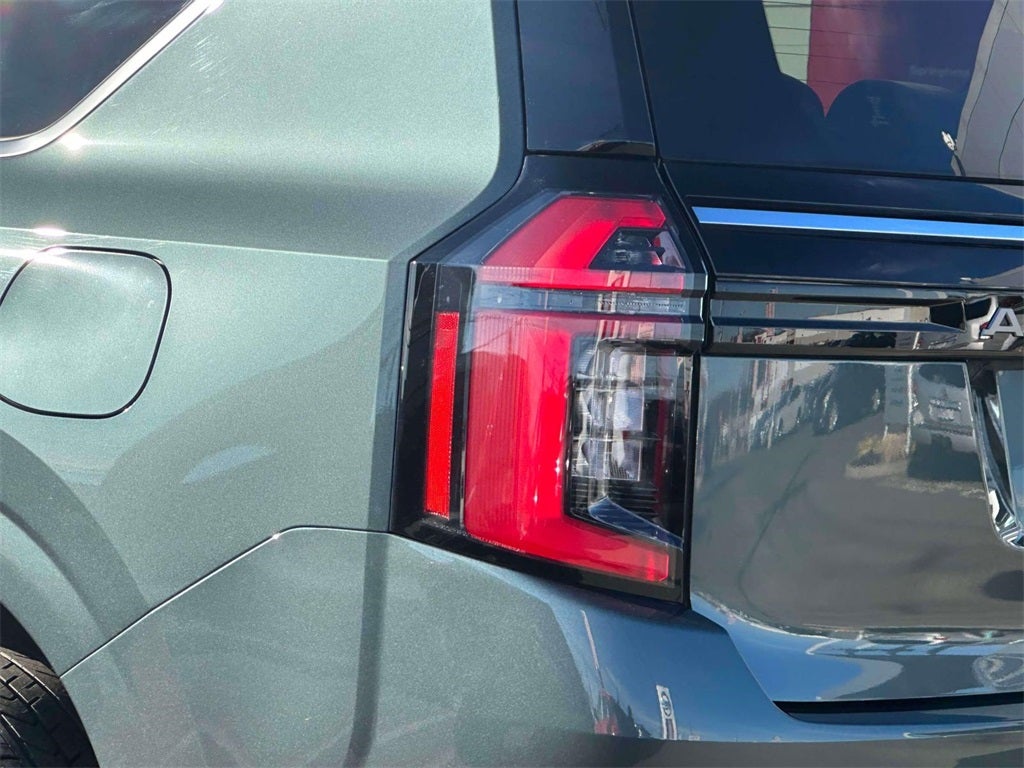 2025 Nissan Armada SL CERTIFIED