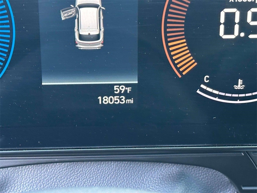 2025 Hyundai KONA SEL