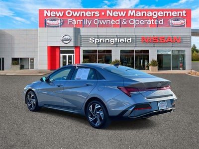 2025 Hyundai ELANTRA SEL Convenience