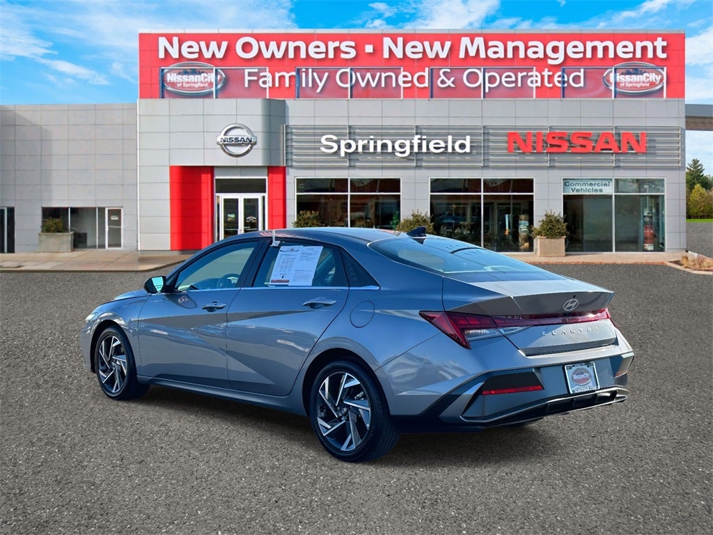 2025 Hyundai ELANTRA SEL Convenience