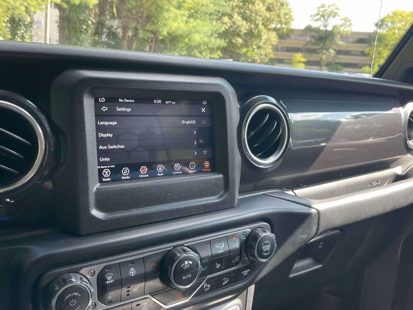 2020 Jeep Wrangler Unlimited Sahara Altitude 4x4