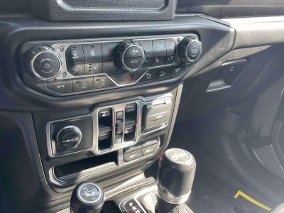 2020 Jeep Wrangler Unlimited Sahara Altitude 4x4