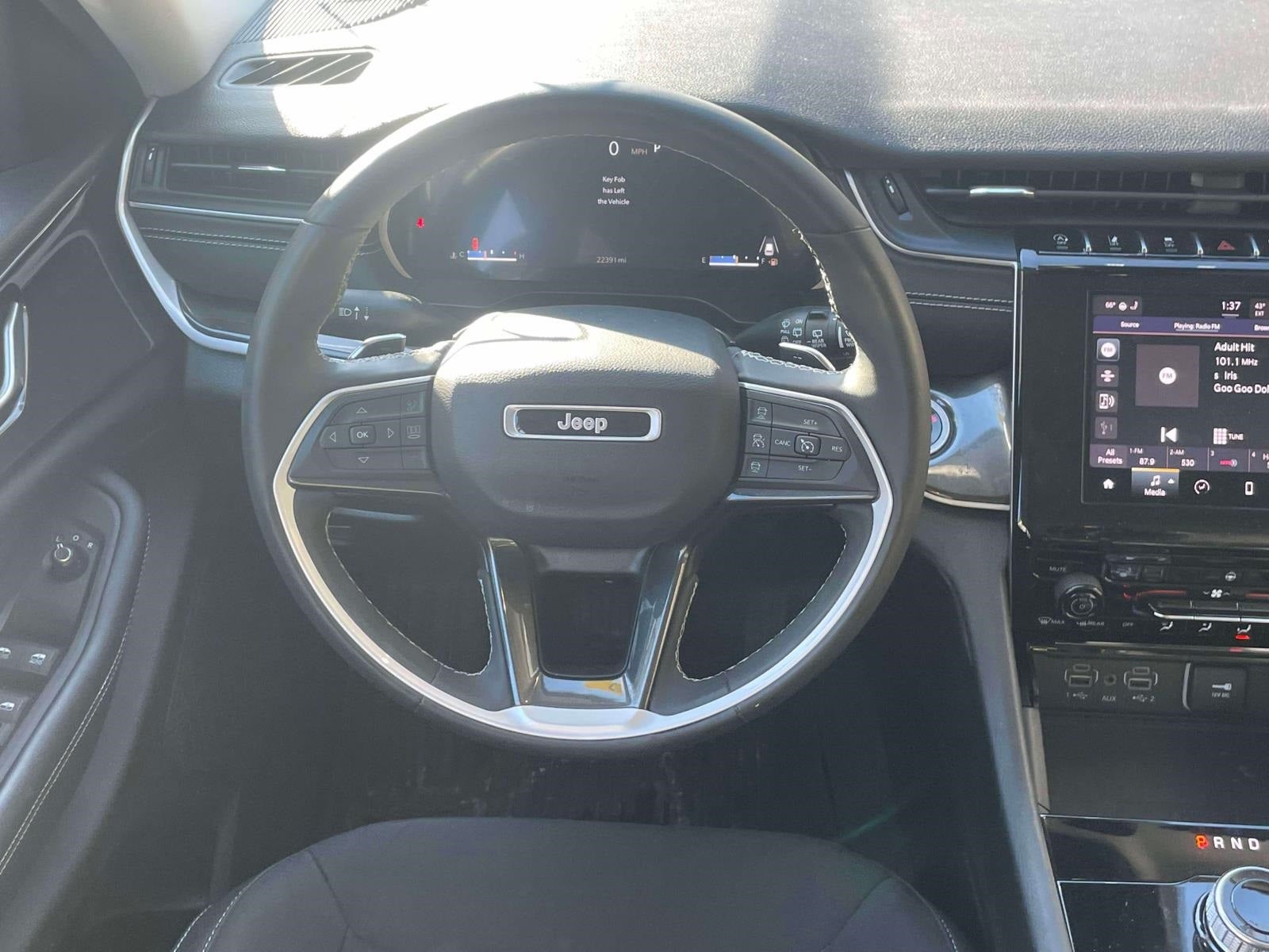 2023 Jeep Grand Cherokee Laredo 4x4