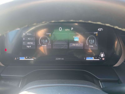 2023 Jeep Grand Cherokee Laredo 4x4