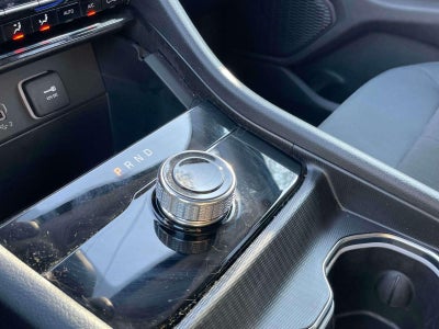 2023 Jeep Grand Cherokee Laredo 4x4