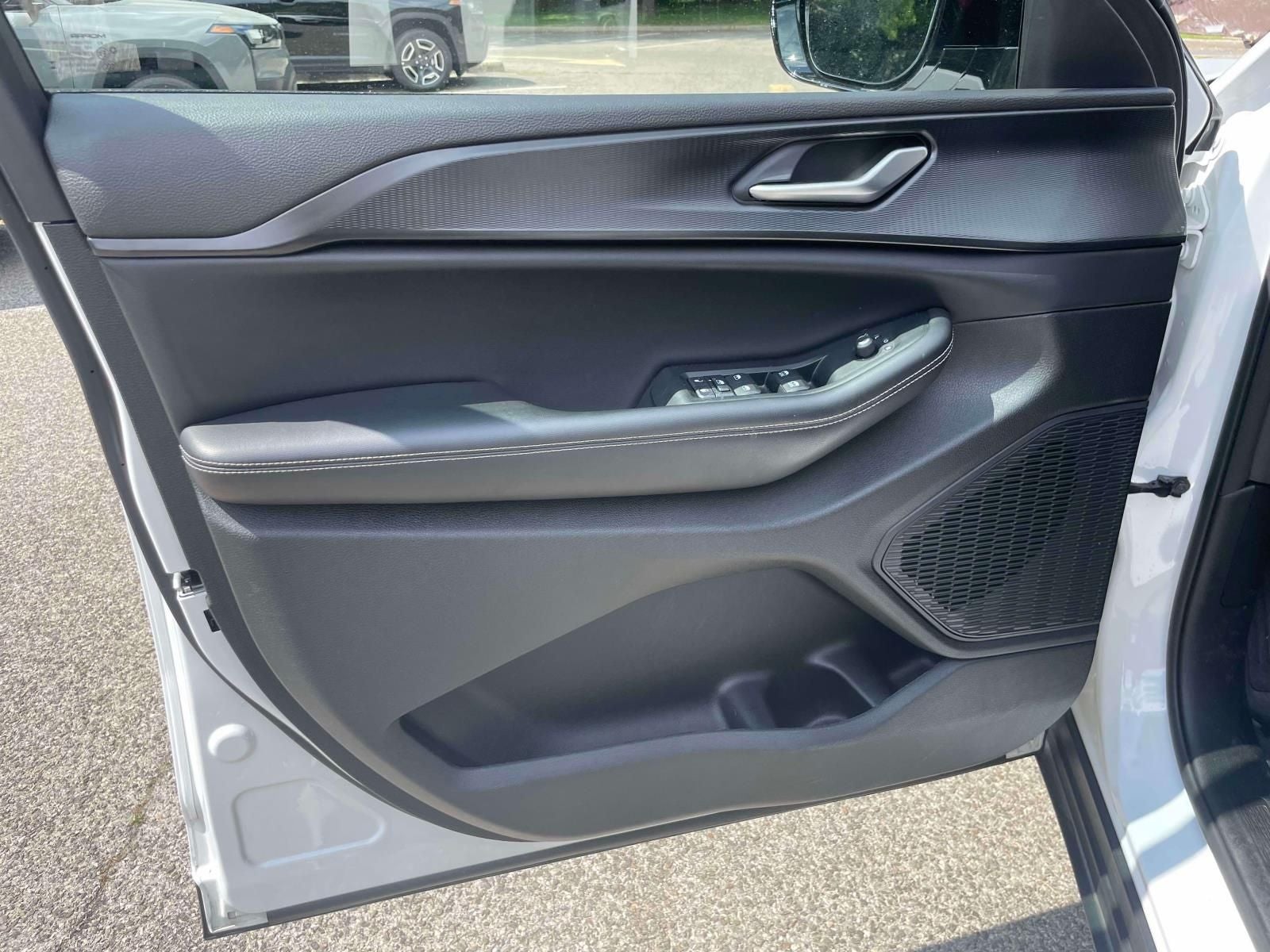 2023 Jeep Grand Cherokee Altitude 4x4