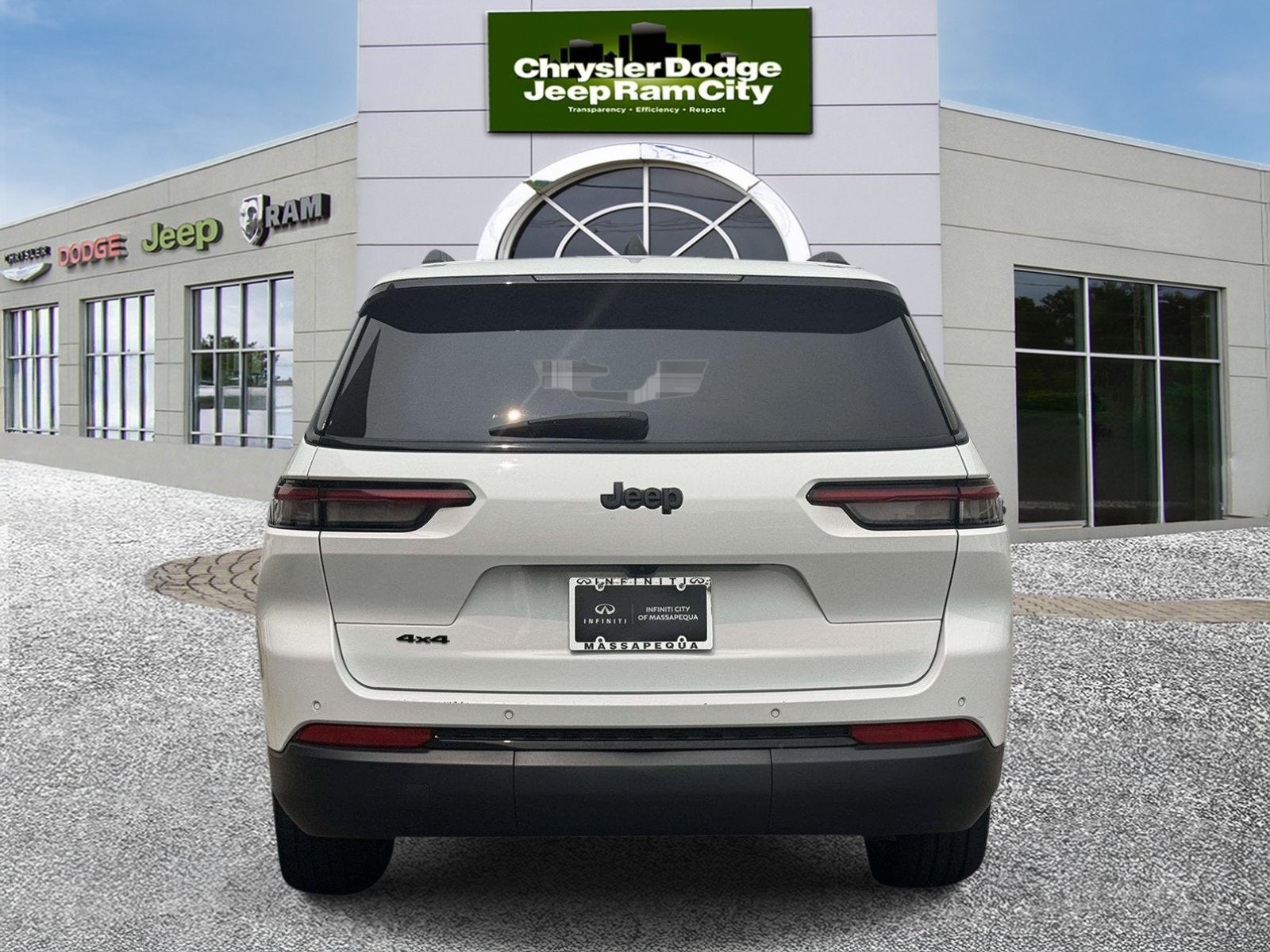 2023 Jeep Grand Cherokee L Altitude 4x4