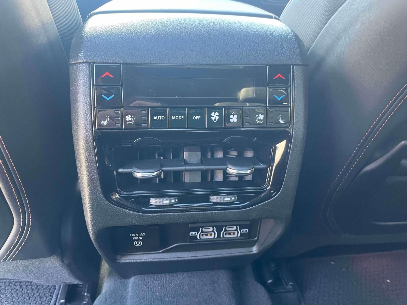 2024 Jeep Grand Cherokee L Summit Reserve 4x4