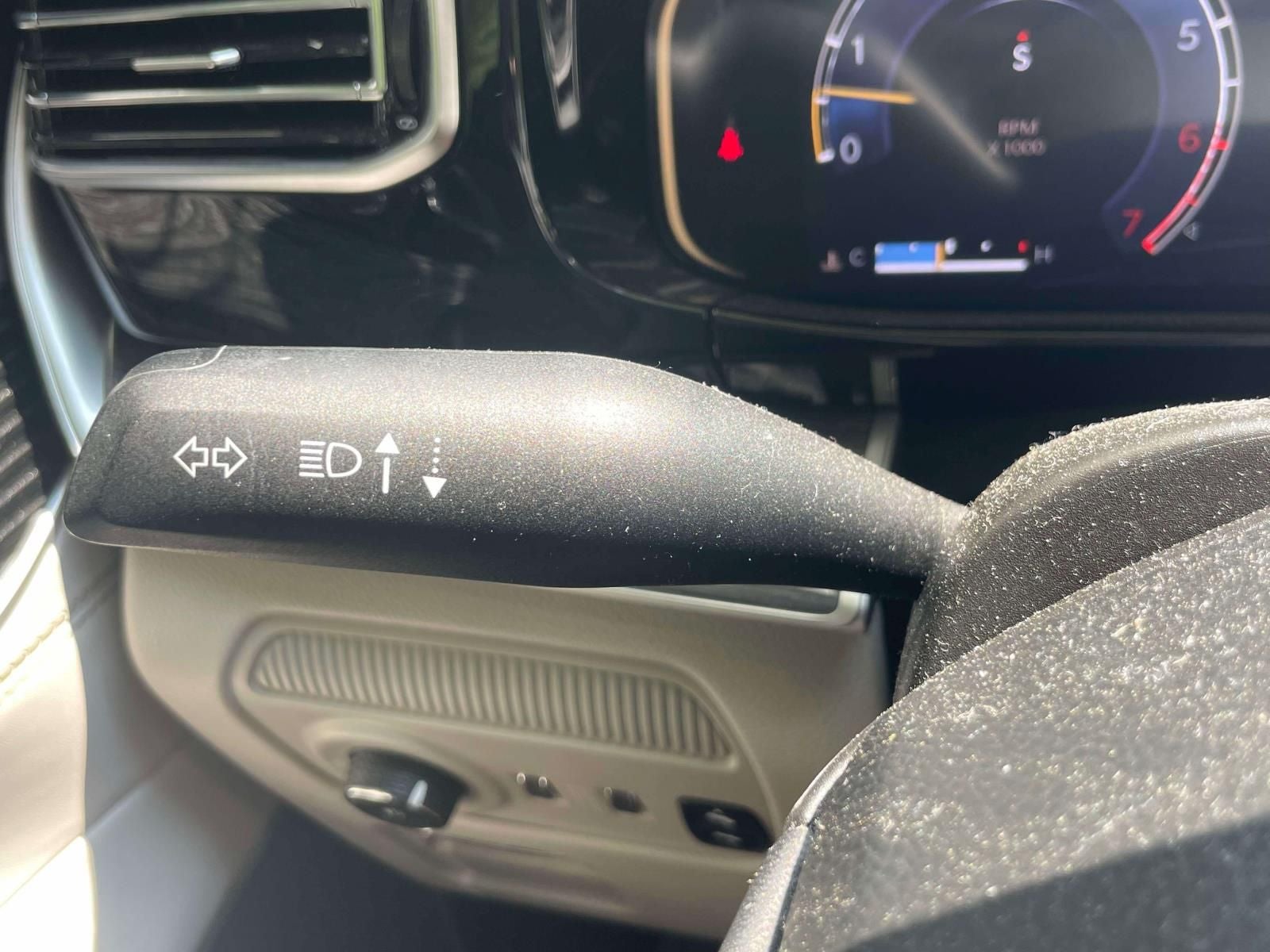 2022 Jeep Wagoneer Series III 4x4
