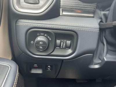 2020 RAM 1500 Limited Crew Cab 4x4 5'7' Box