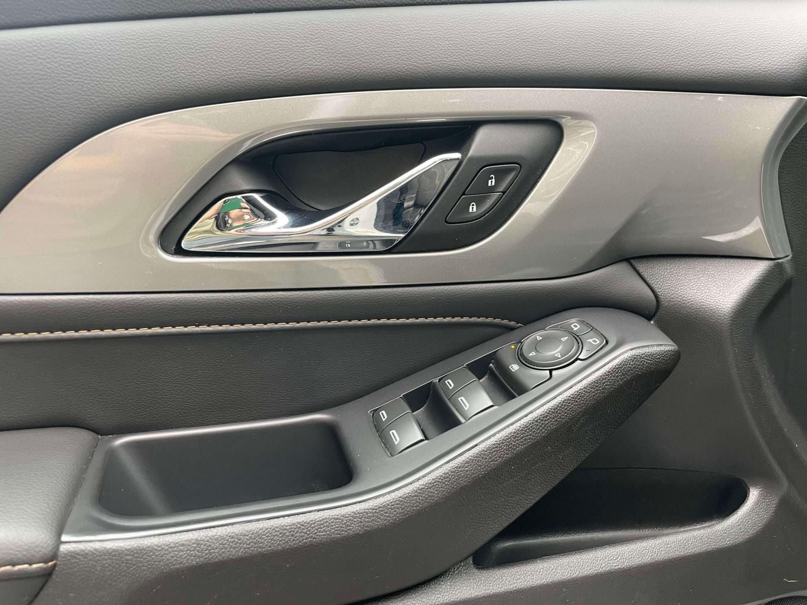 2021 Chevrolet Traverse FWD LS
