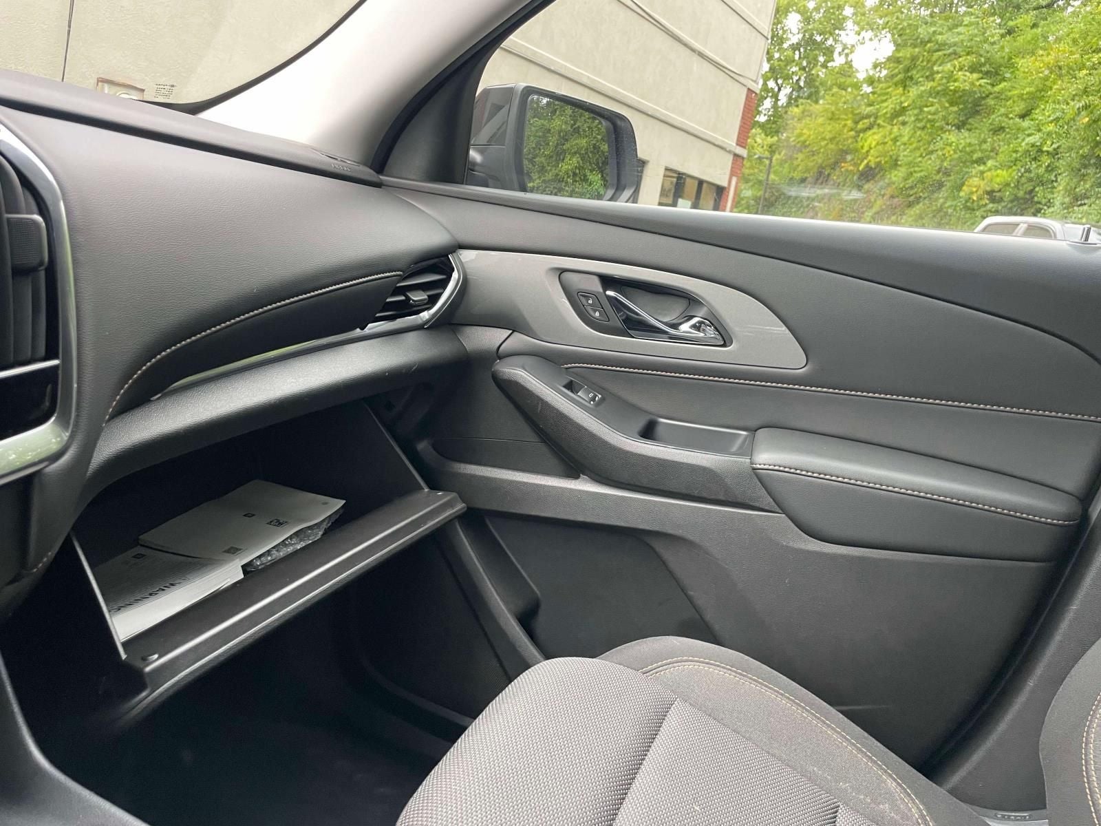 2021 Chevrolet Traverse FWD LS