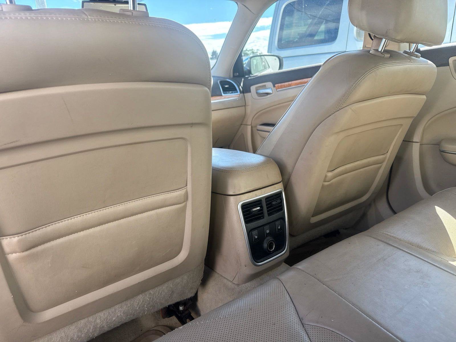 2012 Chrysler 300C C