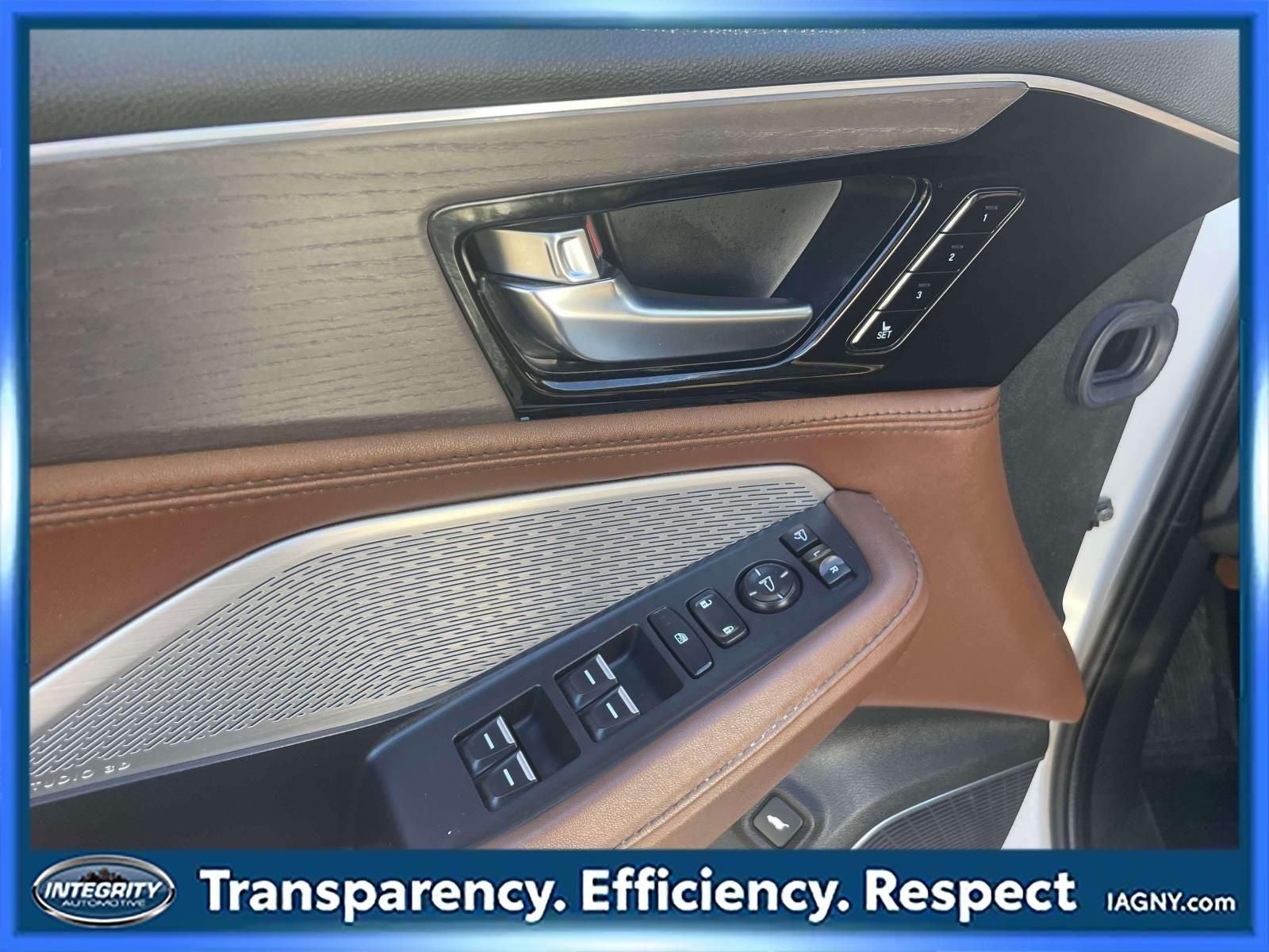 2023 Acura MDX Advance Package