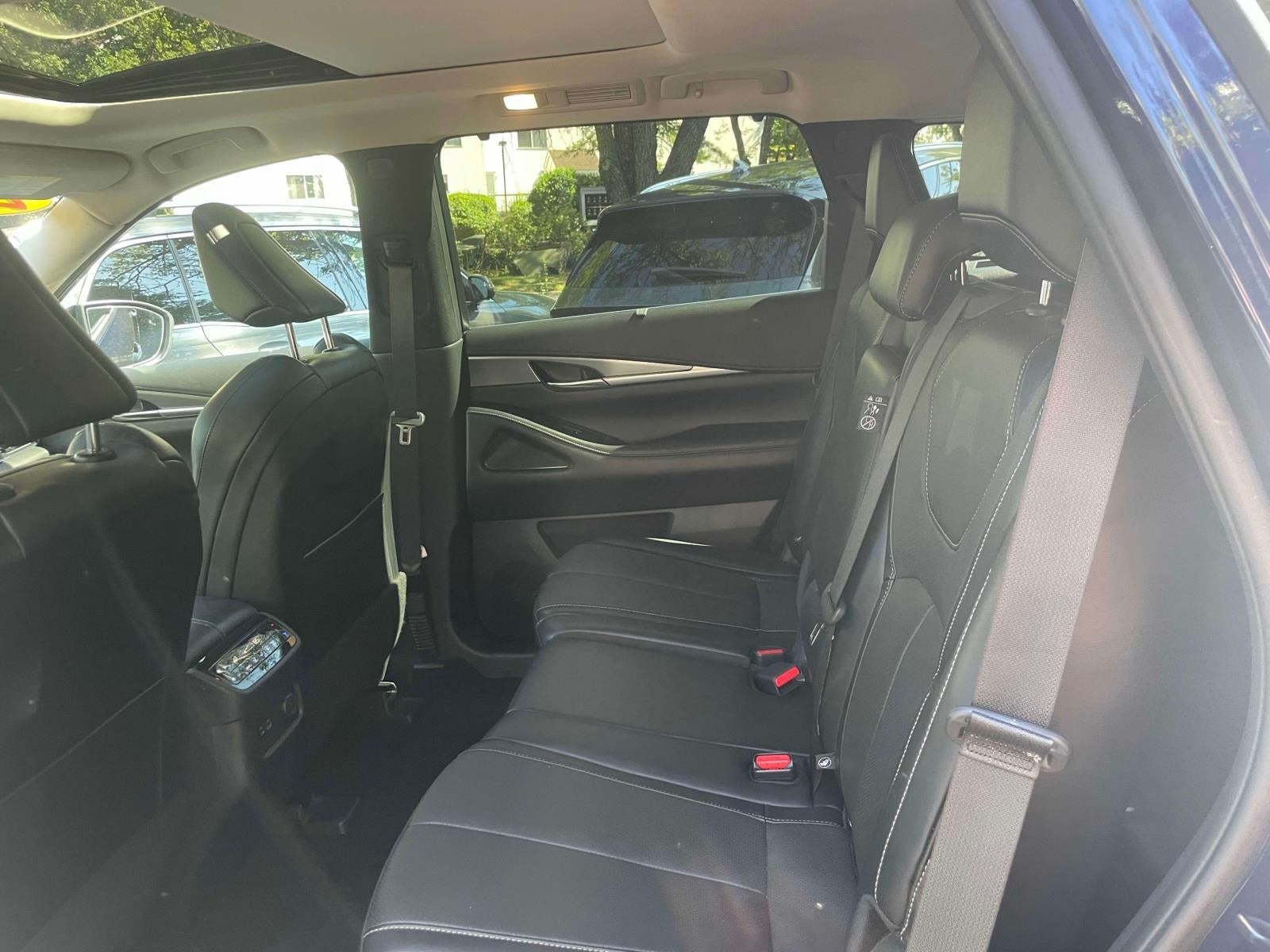 2023 INFINITI QX60 LUXE AWD