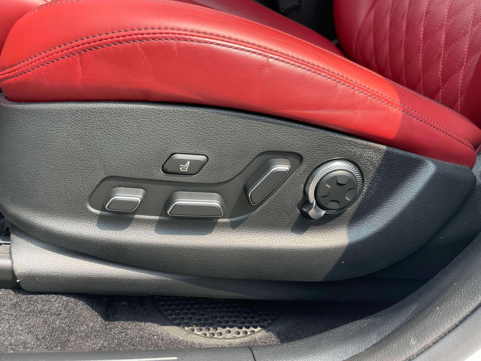 2025 Genesis GV70 3.5T AWD Sport