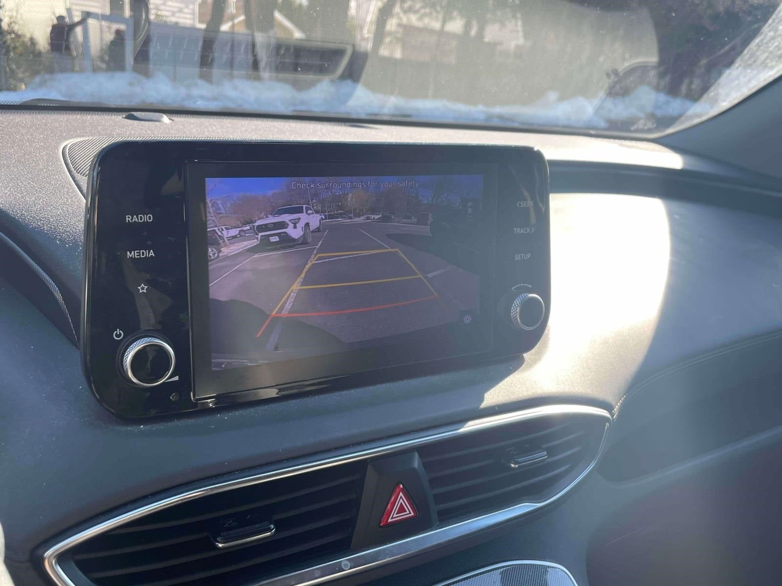 2022 Hyundai SANTA FE SE