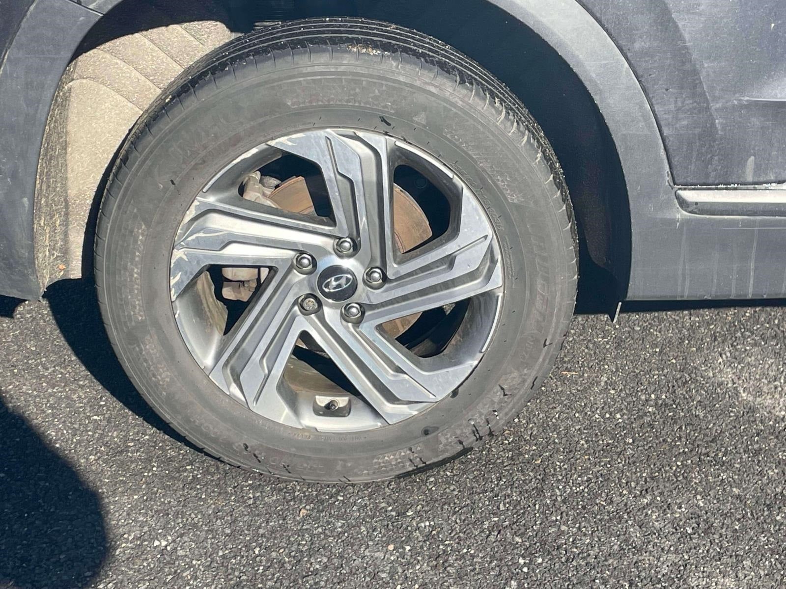 2022 Hyundai SANTA FE SE