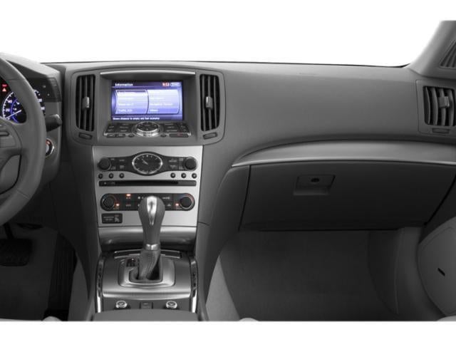 2015 INFINITI Q40 Base