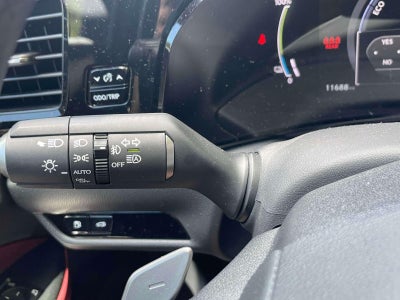 2025 Lexus NX 450h+ Luxury