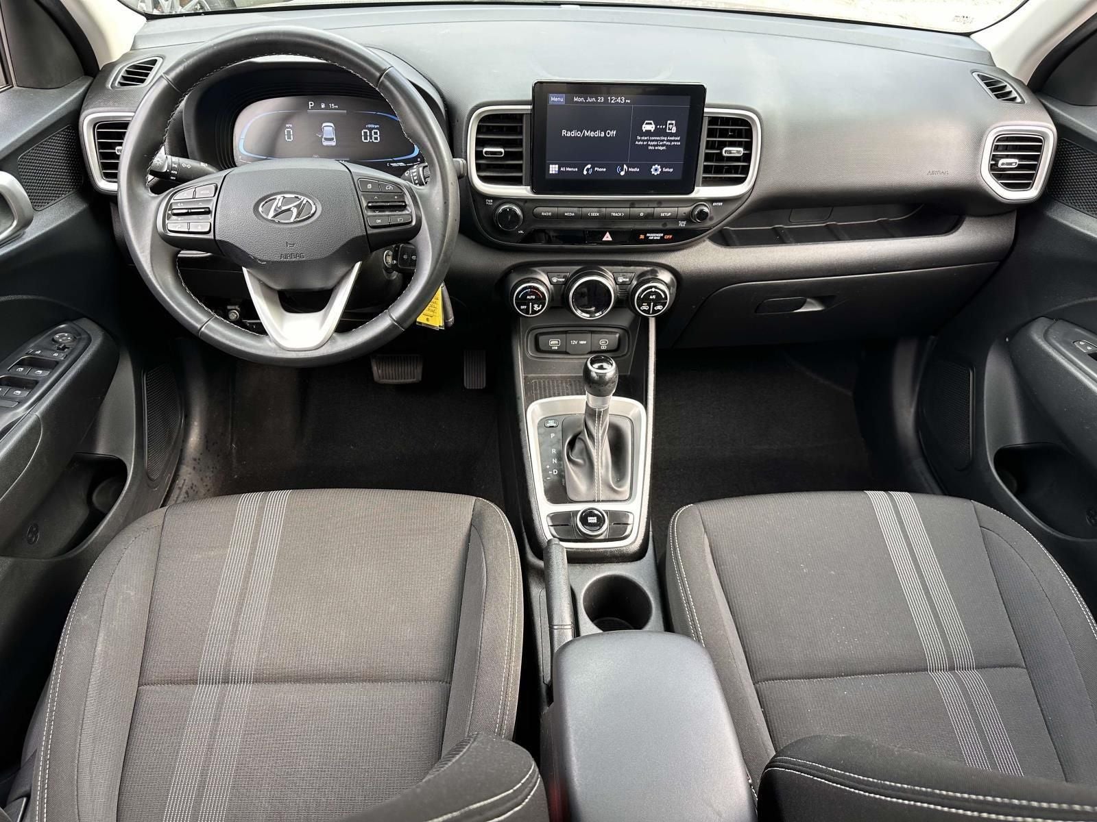 2023 Hyundai VENUE SEL