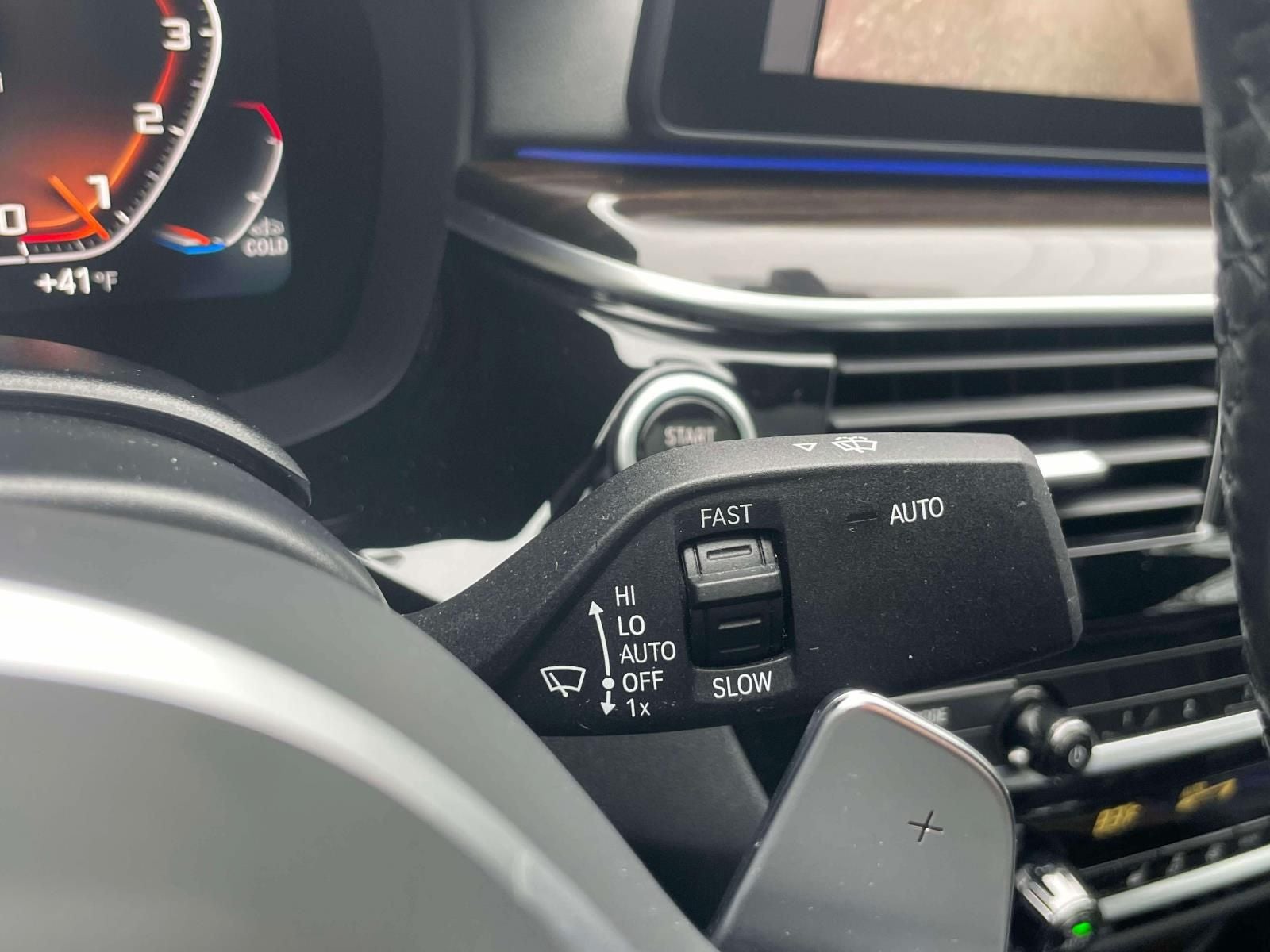 2023 BMW M550 i xDrive