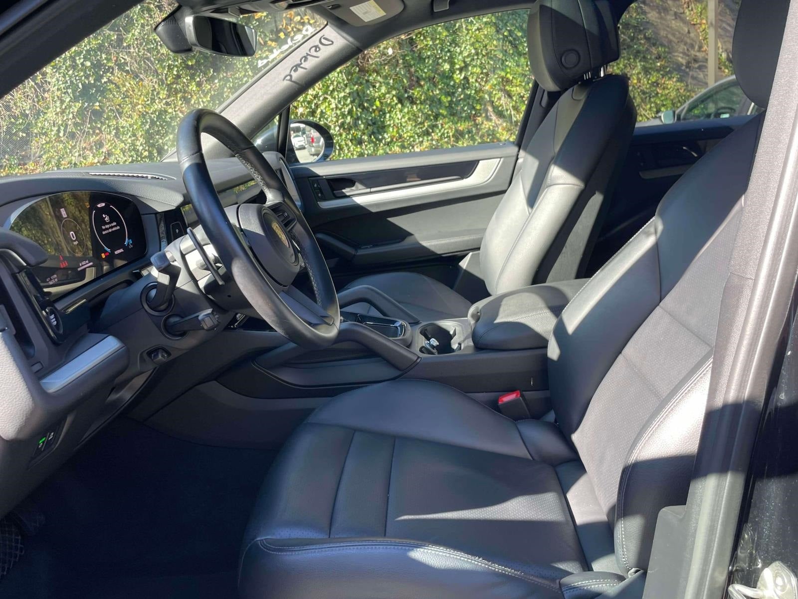 2024 Porsche Cayenne Base