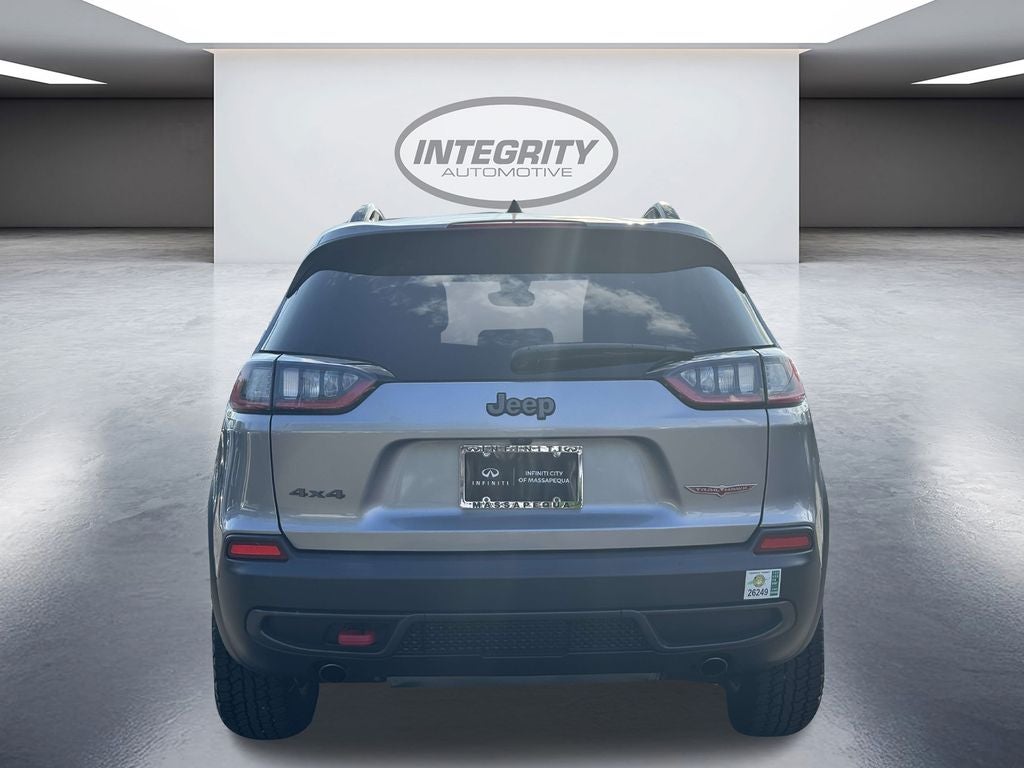 2022 Jeep Cherokee Trailhawk