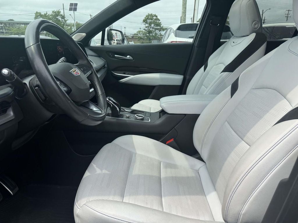 2024 Cadillac XT4 Sport