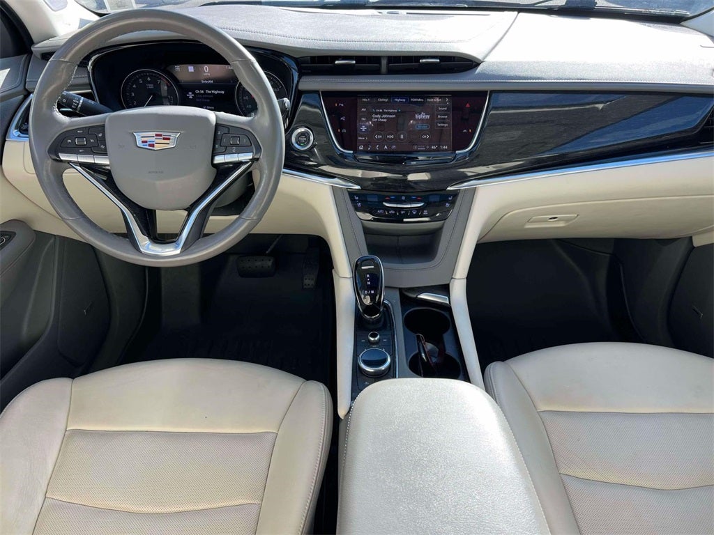 2022 Cadillac XT6 Premium Luxury