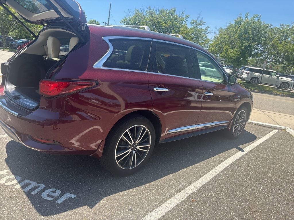 2019 INFINITI QX60 LUXE