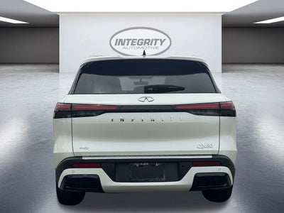 2023 INFINITI QX60 LUXE AWD