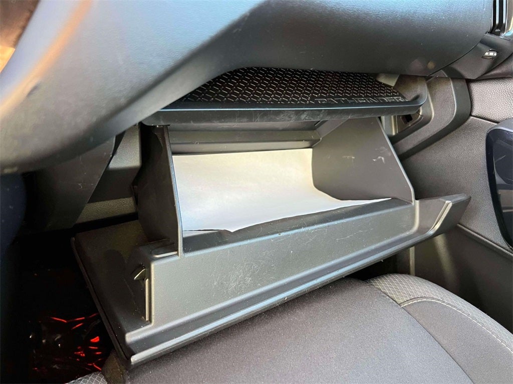 2023 Nissan Pathfinder SV