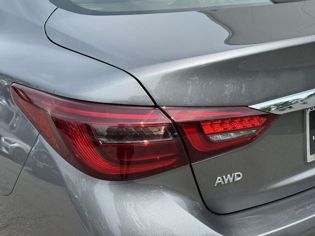2023 INFINITI Q50 LUXE AWD