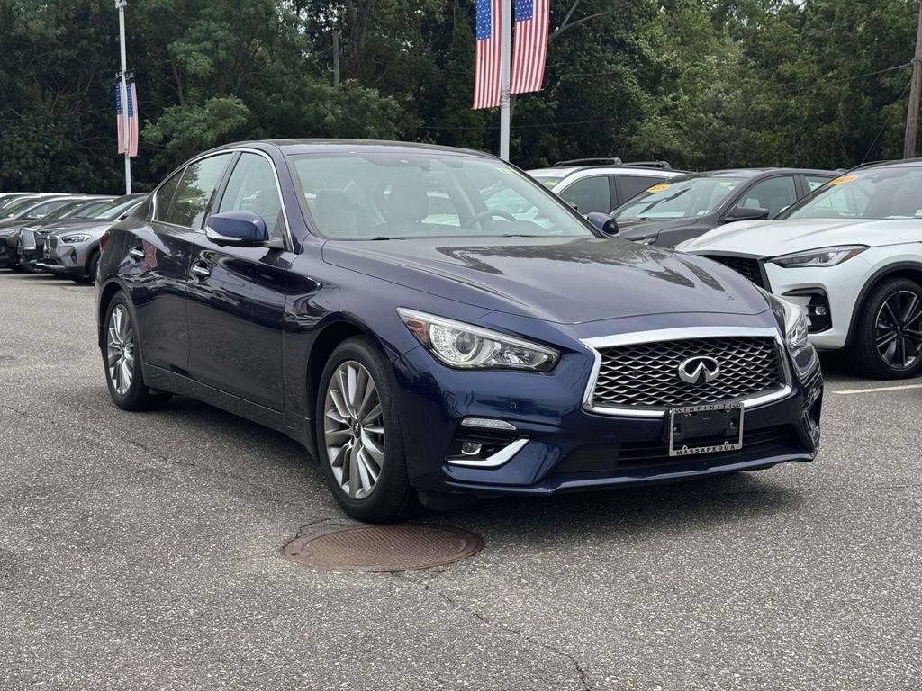 2023 INFINITI Q50 LUXE AWD