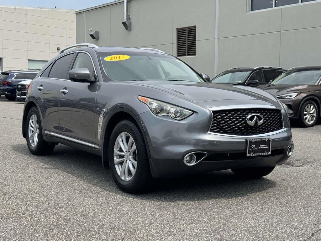 2017 INFINITI QX70 AWD