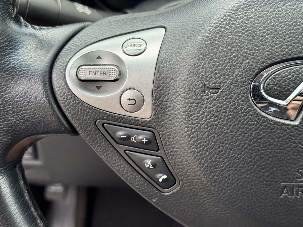 2017 INFINITI QX70 AWD