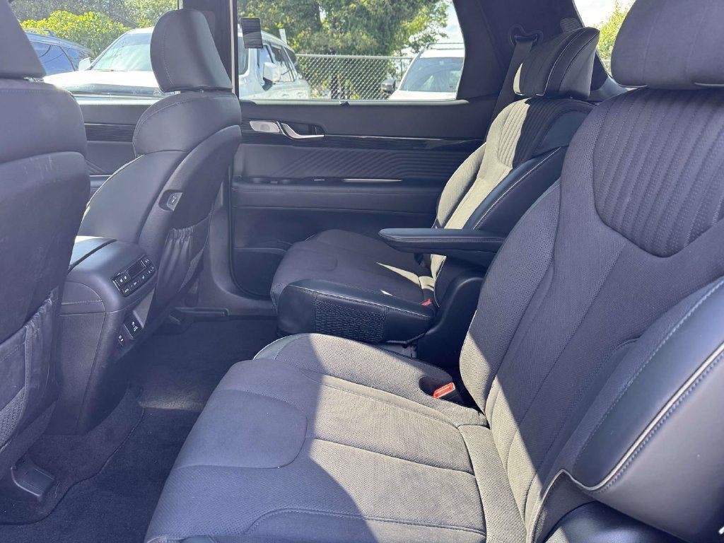 2025 Hyundai PALISADE Calligraphy Night Edition