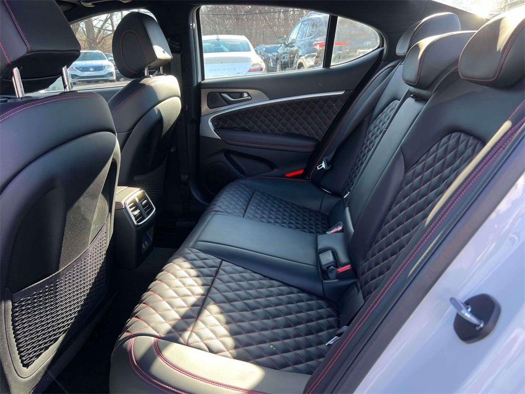 2025 Genesis G70 3.3T Sport Prestige