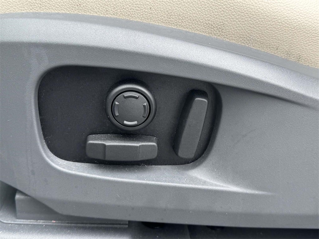 2024 Land Rover Defender 110 S