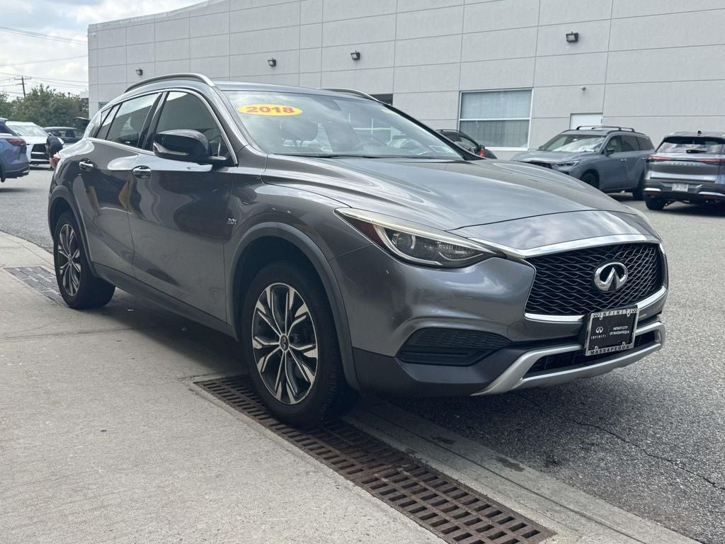 2018 INFINITI QX30 LUXURY AWD
